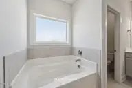 608 Barlowe Lane, Jacksonville, NC 28546 — 3-bedroom home in Stateside, Jacksonville, NC, photo 18 of 30: SIMILAR PHOTO 36 (4)
