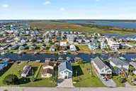 7097 7th Street, Surf City, NC 28445 — 3-bedroom waterfront home in Old Settlers Beach, Surf City, NC, photo 3 of 53