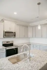 103 Lucky Lane, Pikeville, NC 27863 — 3-bedroom waterfront home in Bartlett Farm, Pikeville, NC, photo 7 of 24: BartlettFarm-103-19