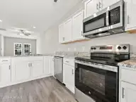 614 Jacks Crossing Drive, Hubert, NC 28539 — 2-bedroom townhome in Jack's Branch Townhomes, Hubert, NC, photo 13 of 49