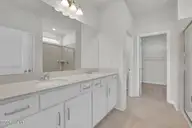 471 Galloping Foal Way SE, Bolivia, NC 28422 — 3-bedroom home in River Tide Farms, Bolivia, NC, photo 12 of 22: Primary Bathroom