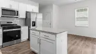 121 Brookberry Court, Rocky Mount, NC 27804 — 4-bedroom home in Saddlebrook, Rocky Mount, NC, photo 11 of 28: 13-web-or-mls-8Y3A0443
