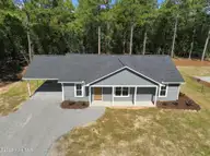 122 Park Avenue, Pinebluff, NC 28373 — 2-bedroom home, Pinebluff, NC, photo 5 of 37: 32-web-or-mls-DJI_0224