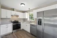 2595 Pine Knoll Drive, Kinston, NC 28504 — 3-bedroom home in Castle Oaks, Kinston, NC, photo 16 of 30: 16-2595 Pine Knoll Dr-16