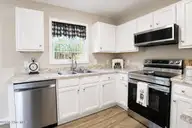 174 Ashbury Park Lane, Richlands, NC 28574 — 3-bedroom home in Ashbury Park, Richlands, NC, photo 16 of 43