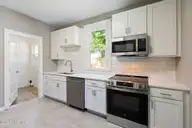 203 N 11th Street, Wilmington, NC 28401 — 2-bedroom home, Wilmington, NC, photo 20 of 38: 20_DSC00914