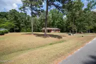 182 Crabapple Lane, Lake Waccamaw, NC 28450 — 3-bedroom home, Lake Waccamaw, NC, photo 4 of 56: Crabapple182-1FShaneL33A6366 copy