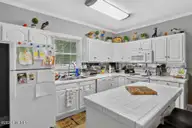 2906 Derby Drive, Kinston, NC 28504 — 2-bedroom waterfront townhome, Kinston, NC, photo 10 of 26: IMG_1022