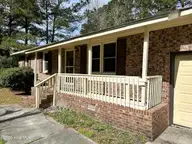 1889 Rocky Run Road, Jacksonville, NC 28546 — 3-bedroom home, Jacksonville, NC, photo 3 of 22: IMG_2221