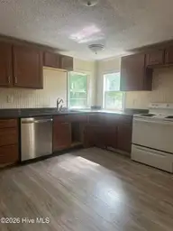 4138 Masonboro Loop Road, Wilmington, NC 28409 — 3-bedroom manufactured home, Wilmington, NC, photo 9 of 20