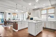 4 E Raleigh Street, Wrightsville Beach, NC 28480 — 7-bedroom home, Wrightsville Beach, NC, photo 10 of 70: 4EastRaleighStreet-34