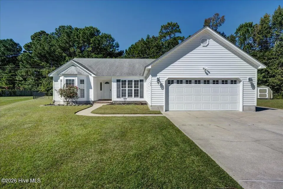 105 Summer Lane, Havelock, NC 28532 — 3-bedroom home in Westbrooke, Havelock, NC, photo 1 of 50: 03-105_Summer-37