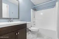 100 W Cameron Court, Jacksonville, NC 28546 — 4-bedroom home in Brynn Marr, Jacksonville, NC, photo 18 of 28