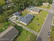 109 W 13th Street, Washington, NC 27889 — 3-bedroom home, Washington, NC, photo 8 of 54: 7-web-or-mls-DJI_20261009101039_0004_D