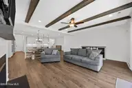 375 Canter Crest Road, Hampstead, NC 28443 — 4-bedroom home in Canter Crest, Hampstead, NC, photo 12 of 65: 35_living room