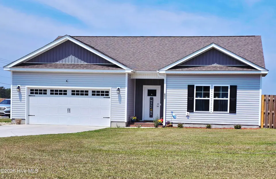 603 Bright Harvest Drive, Maysville, NC 28555 — 3-bedroom home in Batchelors Cove, Maysville, NC, photo 1 of 51