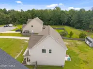 122 Gillcrest Lane, Hubert, NC 28539 — 4-bedroom home in Camden Woods, Hubert, NC, photo 6 of 46: 6-web-or-mls-122 Gillcrest Ln. 102