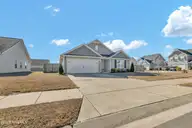 7104 Cameron Trace Drive, Wilmington, NC 28411 — 3-bedroom home in Cameron Trace, Wilmington, NC, photo 2 of 32