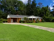201 Forest Drive, La Grange, NC 28551 — 3-bedroom home in Eastwood, La Grange, NC, photo 1 of 22: 201 Forest Dr