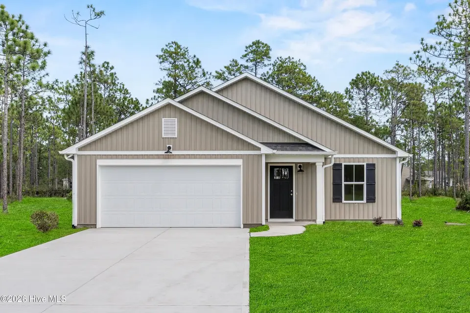 891 Plymouth Road, Boiling Spring Lakes, NC 28461 — 3-bedroom home in The Highlands at Boiling Spring Lakes, Boiling Spring Lakes, NC, photo 1 of 37
