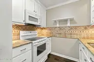 814 River Hill Drive, Greenville, NC 27858 — 3-bedroom home in River Hills, Greenville, NC, photo 12 of 55: 24-web-or-mls-IMG_3486