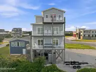 3200 Gray Street, North Topsail Beach, NC 28460 — 6-bedroom waterfront home in Ocean City, North Topsail Beach, NC, photo 7 of 56