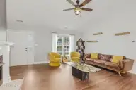 301 Ransom Brook Court, Beaufort, NC 28516 — 3-bedroom home in Eastman Creek, Beaufort, NC, photo 9 of 40: 7-web-or-mls-chadwick-visuals-301-ransom