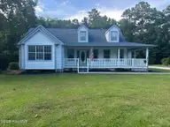 159 Longwood Drive, Stella, NC 28582 — 3-bedroom waterfront home in White Oak Landing, Stella, NC, photo 1 of 44