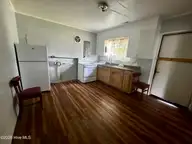 706 E Lenoir Avenue, Kinston, NC 28501 — 3-bedroom home, Kinston, NC, photo 6 of 22: IMG_4102
