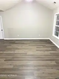 135 Settlers Circle, Jacksonville, NC 28546 — 3-bedroom home in New Colony, Jacksonville, NC, photo 2 of 16: Living Room