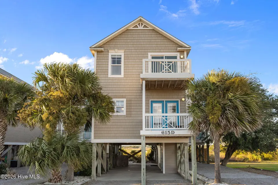 615 N New River Drive Apt D, Surf City, NC 28445 — 3-bedroom waterfront townhome in Hammock Cove Townhouses, Surf City, NC, photo 1 of 47: 1-web-or-mls-01