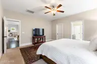 346 Hanover Lakes Drive, Wilmington, NC 28401 — 4-bedroom home in Hanover Lakes, Wilmington, NC, photo 23 of 52
