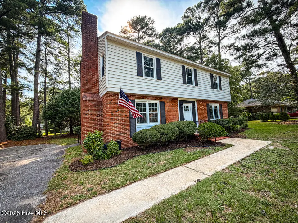 1701 Scotty Drive, Goldsboro, NC 27534 — 4-bedroom home in Teakwood, Goldsboro, NC, photo 1 of 44: Front of House