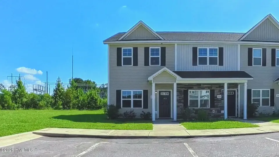 206 Alexa Place, Jacksonville, NC 28546 — 2-bedroom townhome in Marshall Farm, Jacksonville, NC, photo 1 of 43