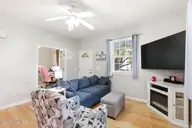 209 Mcrae Street, Wilmington, NC 28401 — 3-bedroom home in Downtown, Wilmington, NC, photo 13 of 35: 03living2