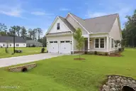 26 Paddington Way, Trent Woods, NC 28562 — 4-bedroom home in The Village on Canterbury, Trent Woods, NC, photo 6 of 48: 26 Paddington Way, Trent Woods, NC