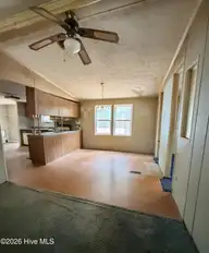 142 Woodberry Lane, Jackson Springs, NC 27281 — 3-bedroom manufactured home, Jackson Springs, NC, photo 8 of 18: IMG_0580