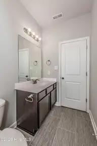 409 Blockade Shoal Lane, Jacksonville, NC 28546 — 3-bedroom townhome in Towne Pointe, Jacksonville, NC, photo 17 of 63