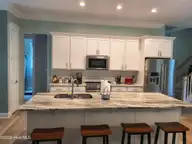 104 Queens Harbor Drive, Swansboro, NC 28584 — 4-bedroom waterfront home in Queens Harbor, Swansboro, NC, photo 11 of 50