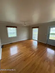 4405 Queen Street, Ayden, NC 28513 — 3-bedroom home, Ayden, NC, photo 5 of 15: Living Room