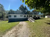 3205 Deanswood Drive, Kinston, NC 28504 — 4-bedroom manufactured home, Kinston, NC, photo 1 of 19: IMG_0848