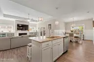128 Hanover Lakes Drive, Wilmington, NC 28401 — 3-bedroom home in Hanover Lakes, Wilmington, NC, photo 13 of 41: 13_img_9124