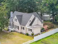 415 Bordeaux Street, Jacksonville, NC 28540 — 5-bedroom home in Murrill Subdivision, Jacksonville, NC, photo 6 of 46: 10-web-or-mls-DJI_20250814115307_0386_D