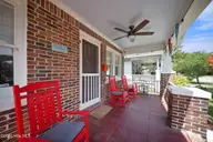 1920 Wrightsville Avenue, Wilmington, NC 28403 — 3-bedroom home in Carolina Place West, Wilmington, NC, photo 5 of 37