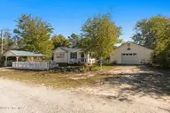 2468 Captain Kidd Drive SW, Supply, NC 28462 — 2-bedroom manufactured home in Buccaneer Hills, Supply, NC, photo 3 of 37: 3-web-or-mls-CAMMediaLLC.com (10 of 44)