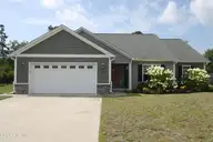 218 Patriot Drive, Newport, NC 28570 — 3-bedroom home in Heritage Pointe, Newport, NC, photo 1 of 33: IMG_4543