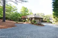 18 Halkirk Drive, Pinehurst, NC 28374 — 3-bedroom home in Pinewild CC, Pinehurst, NC, photo 4 of 71: DSC_7825