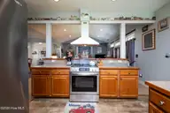 109 Stony Brook Drive, New Bern, NC 28562 — 3-bedroom home in Hunters Ridge, New Bern, NC, photo 15 of 46: 109 Stony Brook Drive, New Bern, NC