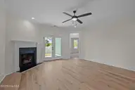 118 Pine View Boulevard, Beaufort, NC 28516 — 3-bedroom home in Beau Coast West, Beaufort, NC, photo 4 of 38: Living Room