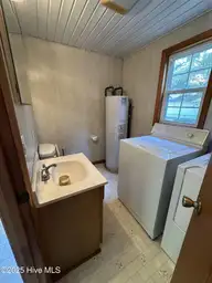928 Village Road, Leland, NC 28451 — 3-bedroom home, Leland, NC, photo 13 of 21: IMG_7660